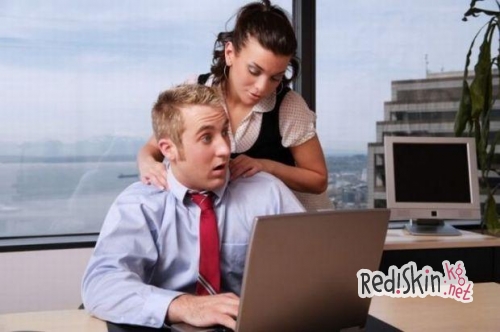 Женский флирт на работе