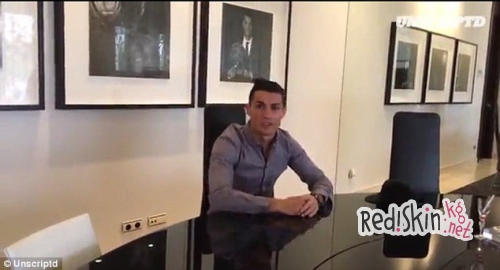 Дома знаменитостей: Криштиану Роналду провел экскурсию по своему дому