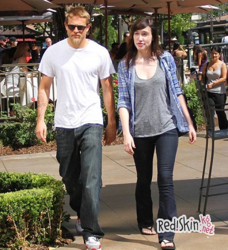 Редкое совместное появление Чарли Ханнэма со своей девушкой Морган