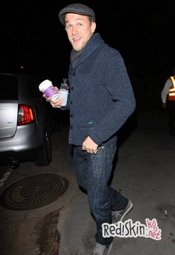 Редкое совместное появление Чарли Ханнэма со своей девушкой Морган