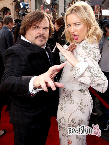 Анджелина Джоли, Джек Блэк, Кейт Хадсон и другие звезды на премьере мультфильма "Кунг-фу Панда 3"