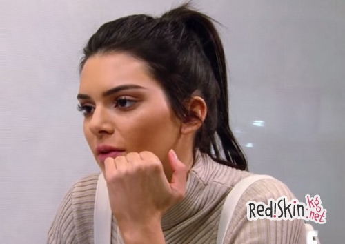 Кендалл Дженнер призналась, что скучает по отцу