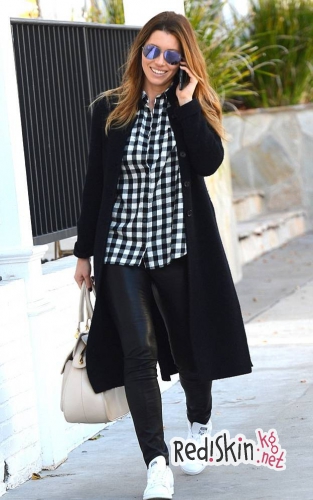 Кто, где, когда: Джессика Бил, Риз Уизерспун и другие звезды