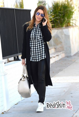 Кто, где, когда: Джессика Бил, Риз Уизерспун и другие звезды