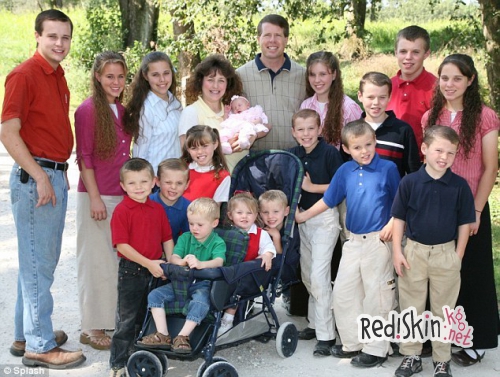 Популярная американская семья Даггар: 19 детей и 2 громких сексуальных скандала (видео)