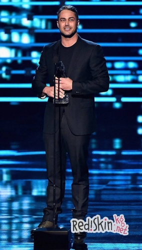 Прошла церемония People's Choice Awards 2016