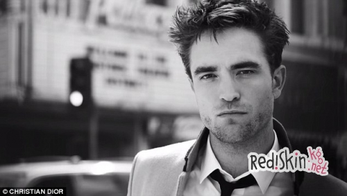 Роберт Паттинсон в новой рекламе Диор