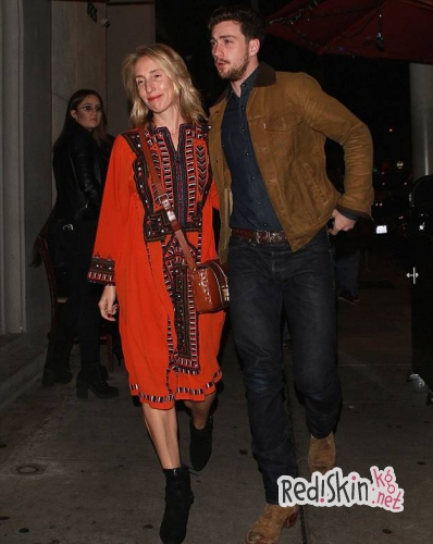 Влюбленные пары знаменитостей, где женщины намного старше своих мужчин