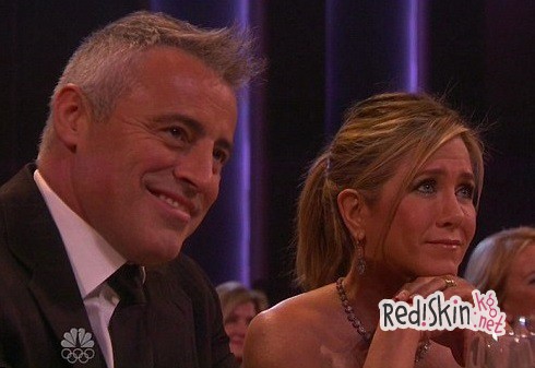 Герои сериала "Друзья" воссоединились: слезы Энистон и шутки Швиммера и Кудроу