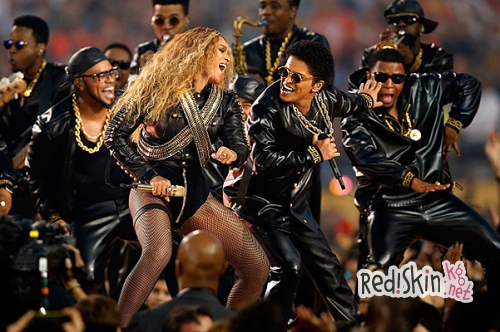 10 тысяч роз подарил Бейонсе Jay Z