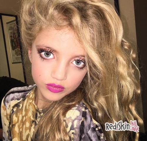 8-летняя дочь Кэти Прайс - будущая королева красоты