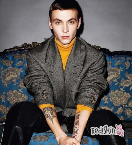 Андреа Пежич впервые после смены пола украсила обложку глянца