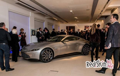 Автомобиль Бонда Aston Marton DB10 был куплен на торгах за 3.5 миллионов долларов, хотя его хозяин даже не сможет на нем ездить