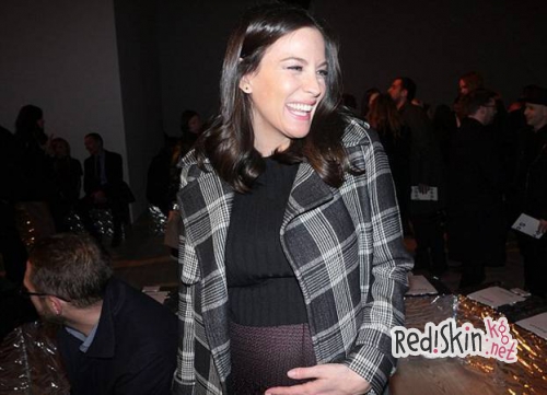 Беременные звезды: Лив Тайлер и Джиннифер Гудвин