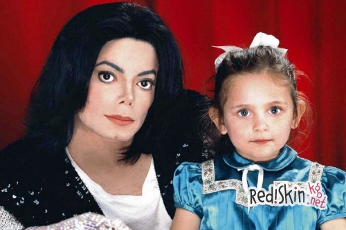 Дочь Майкла Джексона призналась, что посещает встречи анонимных алкоголиков