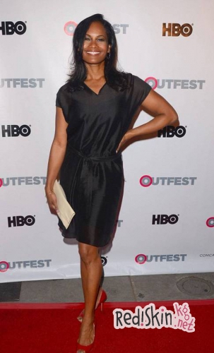 Начались съемки фильма "На пятьдесят оттенков темнее". К старому составу съемочной группы присоединились новые актеры