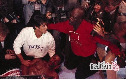 Умер Тони Бёртон - актер, сыгравший в шести фильмах о боксере Рокки