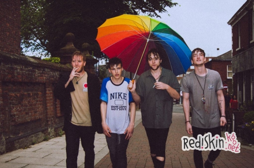 Все участники группы Viola Beach погибли в ДТП
