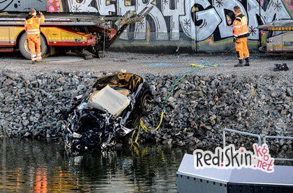 Все участники группы Viola Beach погибли в ДТП