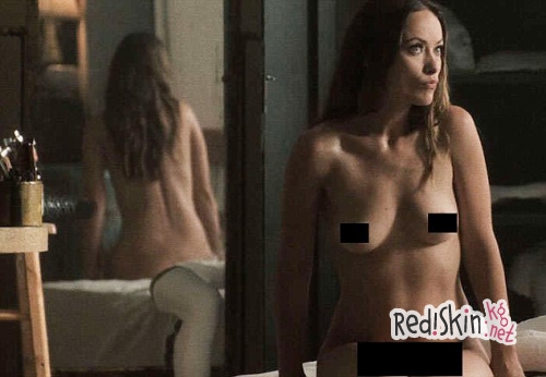 Абсолютно обнаженная Оливия Уайлд на съемках "Винила"