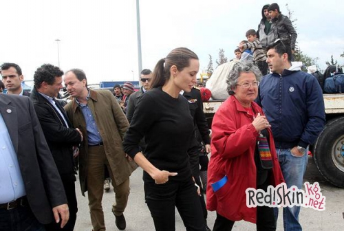 Анджелина Джоли продолжает свою гуманитарную работу в качестве посла ООН