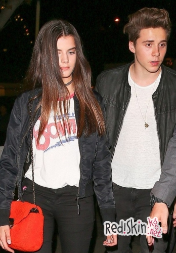 Бруклин Бекхэм и Соня Бен Аммар на прогулке в Диснейленде