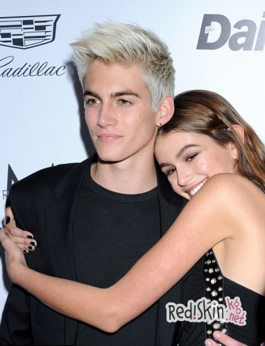 Дети Синди Кроуфорд на вечеринке в Лос-Анджелесе