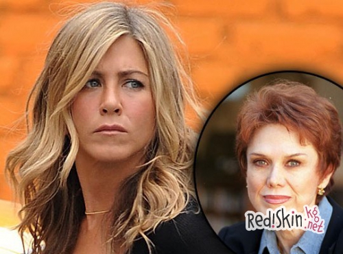 Дженнифер Энистон отреклась от больной матери: "Нэнси просто хочет увидеть дочь в последний раз"