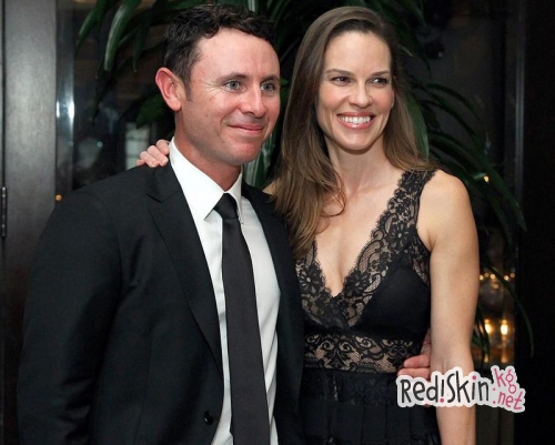 Хилари Суонк объявила о помолвке с Рубеном Торресом