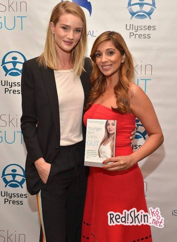 Рози Хантингтон-Уайтли и Джейсон Стэтхэм в Беверли-Хиллз