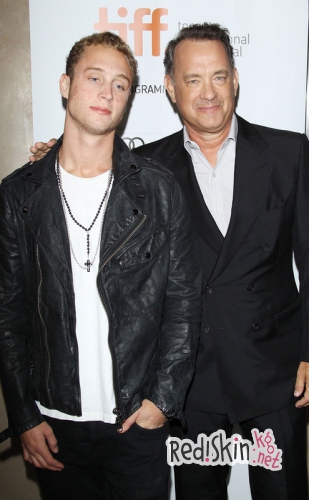 Том Хэнкс и Рита Уилсон предстанут перед судом из-за ДТП с участием сына