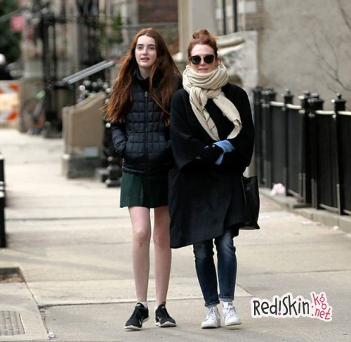 Звездные мамочки: Джулианна Мур и Наоми Уоттс