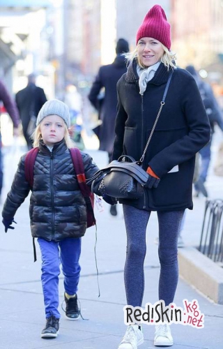 Звездные мамочки: Джулианна Мур и Наоми Уоттс